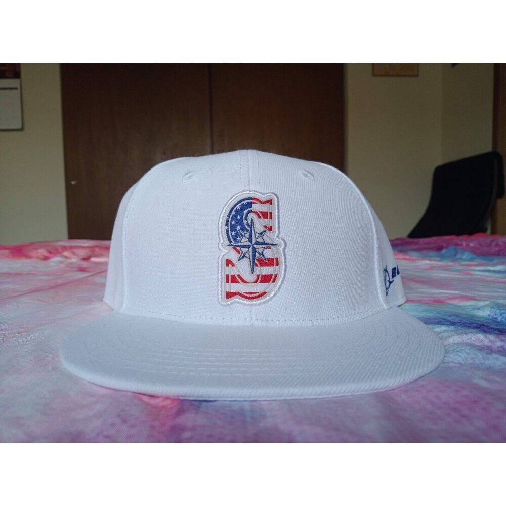 Seattle Mariners 4th of July 2024 White Snapback Cap Hat USA Melonwear Boeing